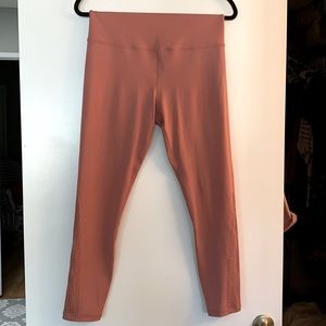 Like new zyia nude/rose colored leggings